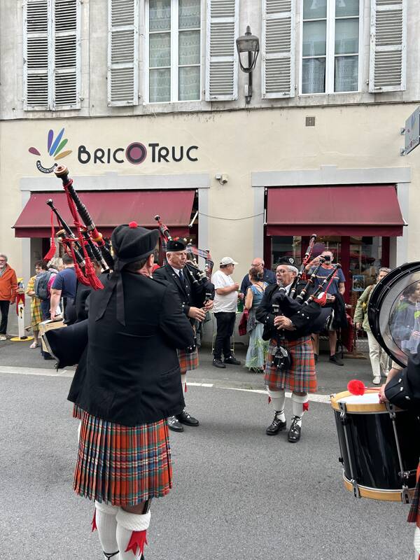 La rue fête Taylor