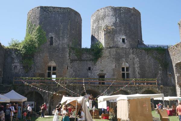 Fête des fous 2025 au Château de Villandraut