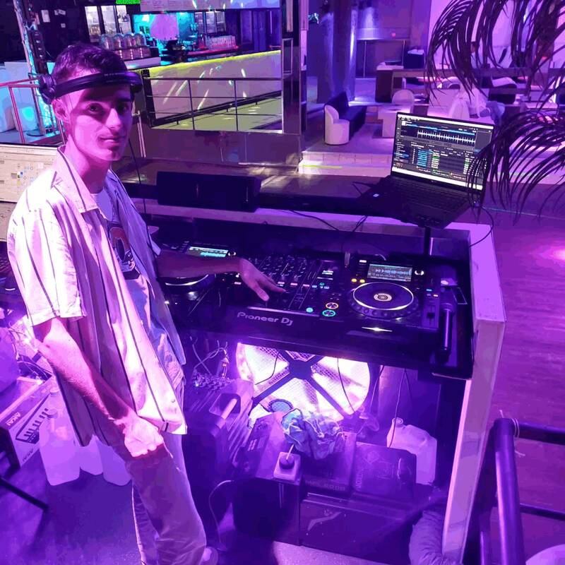Jean Louis Saloon - DJ set avec DJ Truite