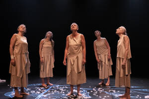 photo Taire de Femmes par le Théâtre LA BELLE ROUGE 44