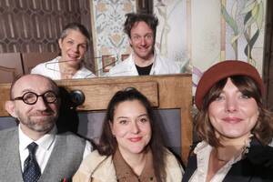 photo Louise Morstan et la Marmotte Rouge