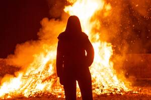 photo Burn Baby Burn