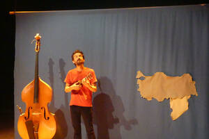 photo Né quelque part par l’ Ensemble Tout Contre