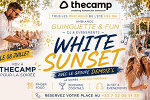 photo White Sunset