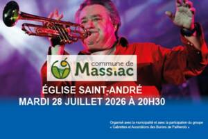 photo Jean-Claude Borelly et sa Trompette d'Or à Massiac