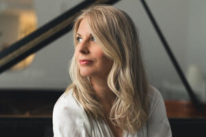 photo   Claire-Marie Le Guay - Récital de piano en partenariat avec l'Animation musicale à l'université