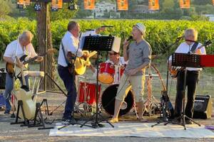 THE NEW HIGHWAYMEN
