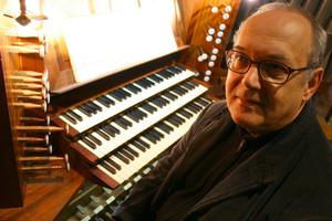photo Aux Concerts du Marché:  l'organiste Dominique Ferran