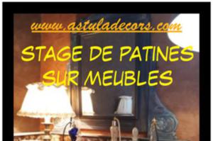 photo stage de patines sur meubles