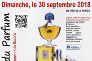 photo Saon du collectionneur de flacons à parfum