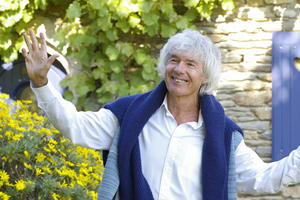 Maxime Piolot chante à l'abbaye de Langonnet