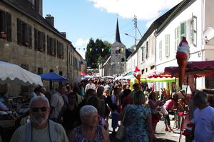 photo 27 ème BROCANTE VIDE GRENIER DE LA COURTINE