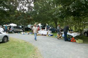 photo Brocante & vide-greniers de la section Bowling de l'ASPTT La Rochelle