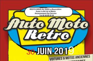 photo Rassemblement Auto Moto et Jouet Ancien