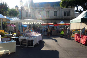 photo Marché artisanal et producteurs