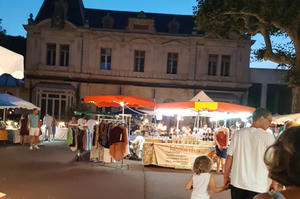 Marché nocturne artisanal et producteurs