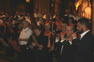 photo XARAMELA, choeur, gaitas et orgue à la cathédrale