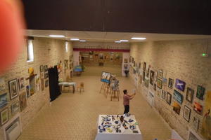 photo exposition de peintures de l'atelier couleur de terre