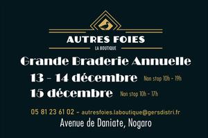 photo Braderie Anuuelle de la boutique Autres Foies