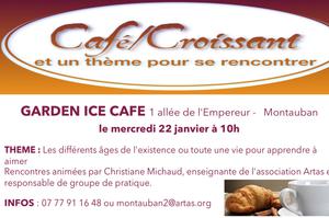 photo Café, croissant et un thème pour se rencontrer