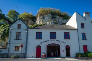 Le Domaine de la Perruche rouvre ses portes et propose un voyage gustatif au cœur de son chai.