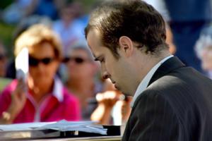 Récital de musique classique au piano en plein air