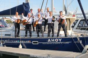 photo LEQUIPAGE Chante la Mer, les Marins, les Bateaux et les Ports