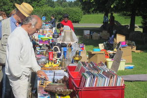 Vide grenier d'Orphin