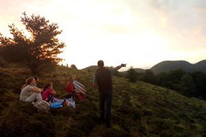 Les P'tites virées du Parc - Lever de soleil sur le Puy des Gouttes