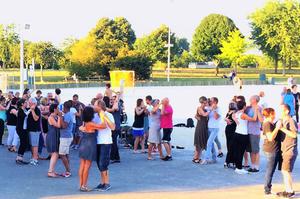 Initiation danses latines avec En Salsa me !