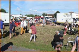 photo VIDE GRENIER