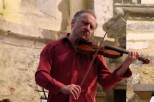 photo Le violoniste Zacchary Pourtzeladze en concert