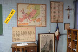 photo Journées Européennes du Patrimoine PONTIVY Cabinet de curiosités scolaires 