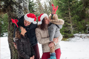 MINI SESSION PHOTO DE NOËL EN FAMILLE AVEC LE PÈRE NOËL