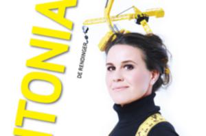photo Antonia de Rendinger, « Antonia pose les fondations » à Nantes