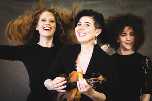 Trio Zéphyr « Lucia » [Trio féminin de voix et cordes / France] - 31èmes Nuits Atypiques - Samedi 16 juillet - Cazalis