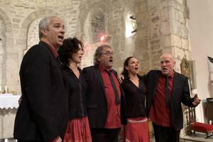 Polyphonies à l'église de Peyriac de mer