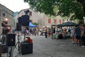 Marché nocturne médiéval de Sainte-Eulalie-de-Cernon