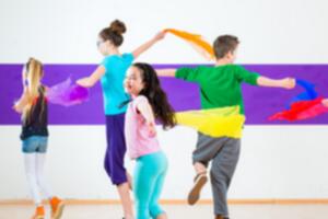 Cours d'initiation à la danse moderne pour les 6/8 ans et 8/10 ans