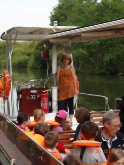 Promenade guidée en bateau