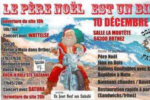 LE PERE NOEL EST UN BIKER