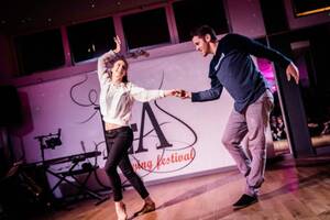 Stages de west coast swing avec Maëlle et A. Perga