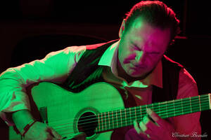 RAPHAËL FAŸS « LE JAZZ DE DJANGO CÔTOIE CELUI DU FLAMENCO ANDALOU »