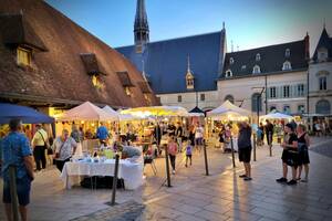 Marché Nocturne