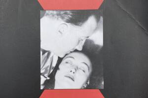 Lecture bilingue de poèmes d'amour de Paul Eluard