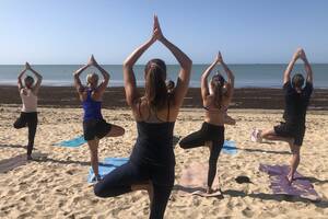 Yoga à la plage