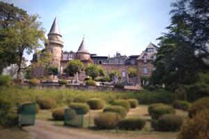 Journées Colette - Visite guidée du château de Castel-Novel et des jardins de Colette