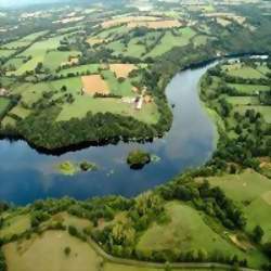 Le long de la vallée de la Vienne, du Montmorillonnais au Confolentais