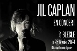 Jil Caplan an concert