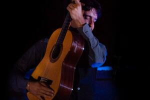 photo ¡ Poesía ! Eddy Maucourt chante Paco Ibañez